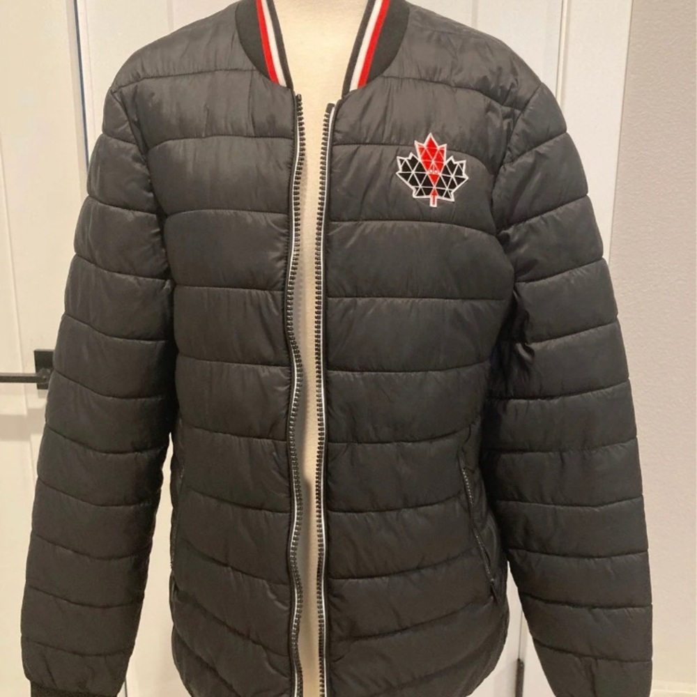 men's moose knuckles Jacket in size M